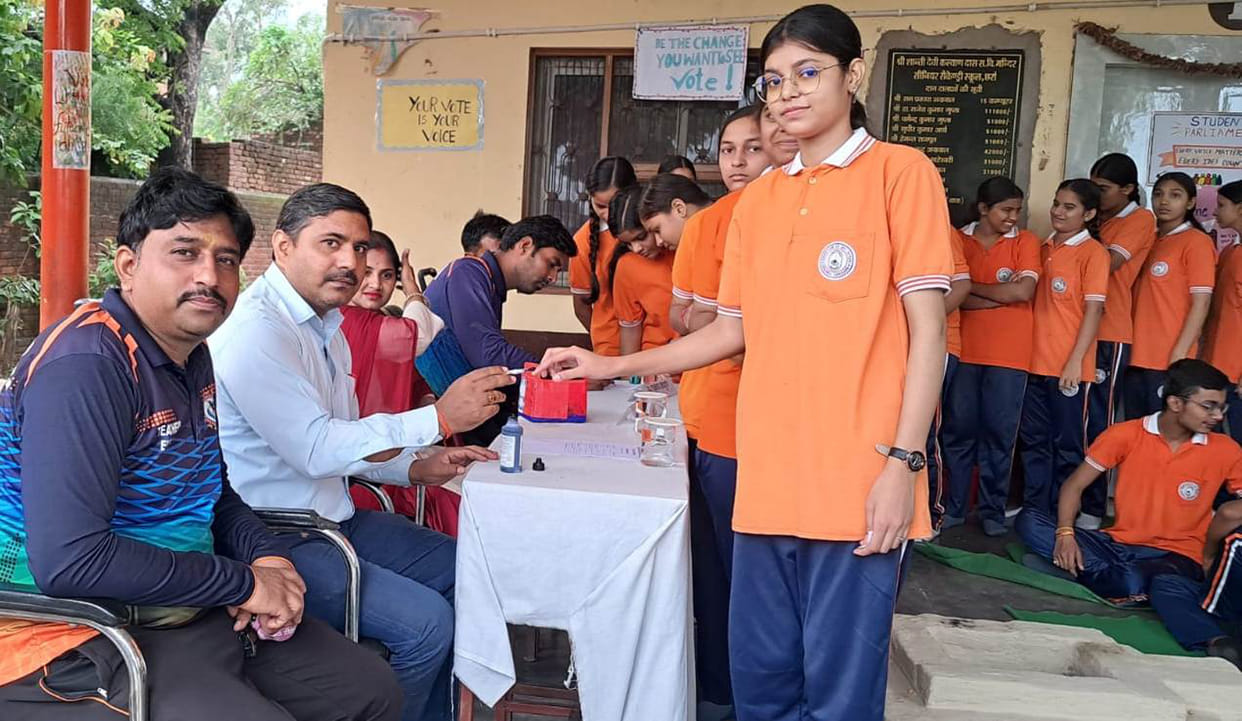 Raj Sharma becomes Prime Minister of the Student Parliament; wins by 61 votes.
