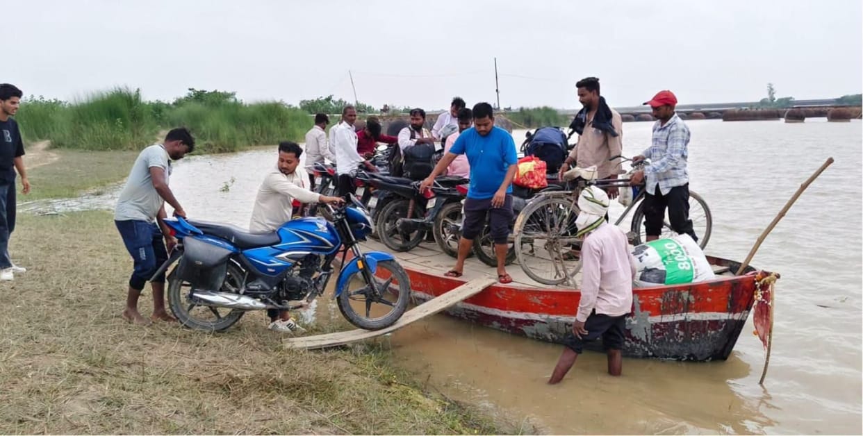 Saryu river water enters the fields