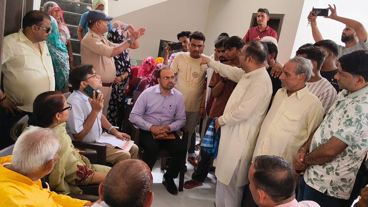 Villagers furious over lack of urban-standard electricity even after seven years.