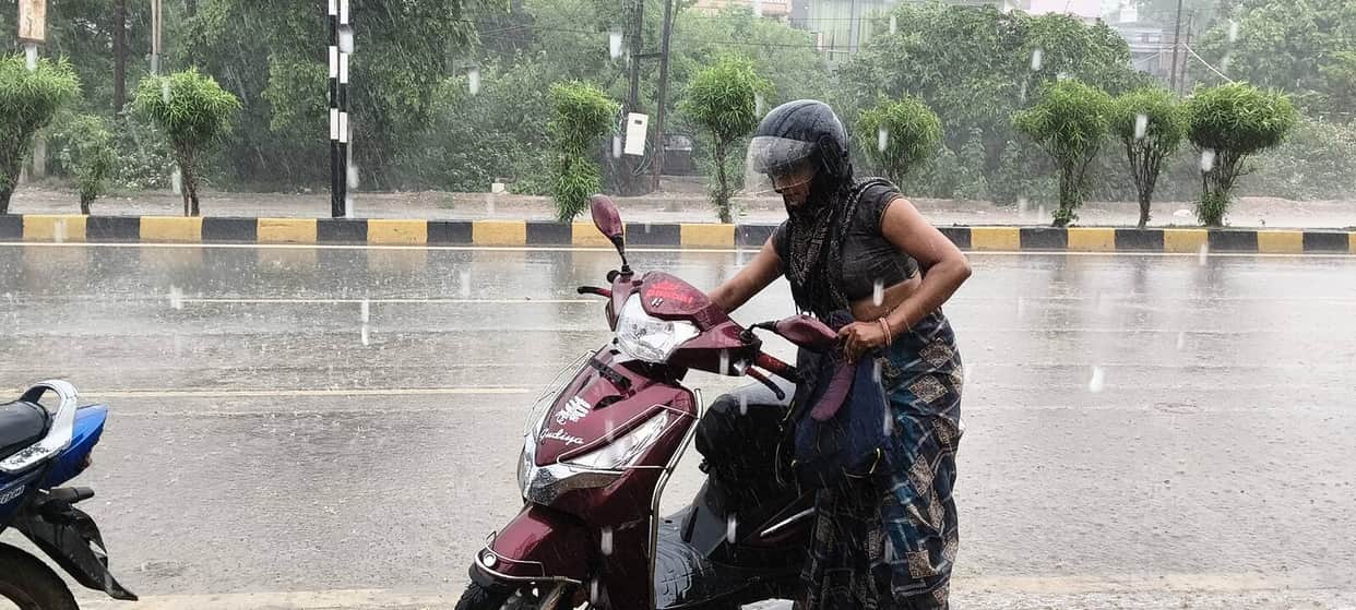 Heavy downpour in Chhapka-Lodhi