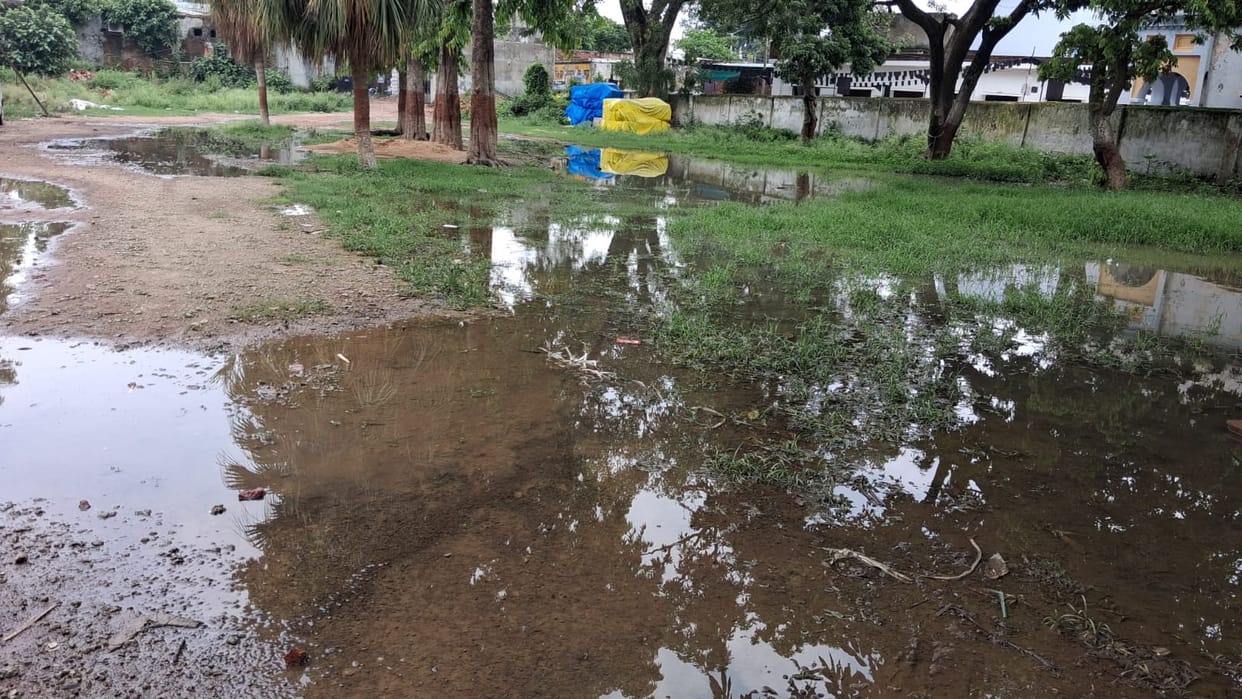 Waterlogging at composite school makes commuting difficult.