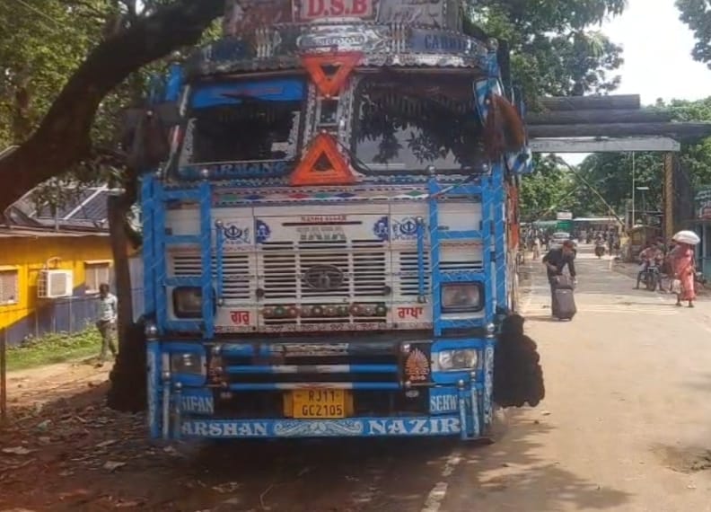 Smuggled goods found in a truck full of pulses going from Ghaziabad to Nepal