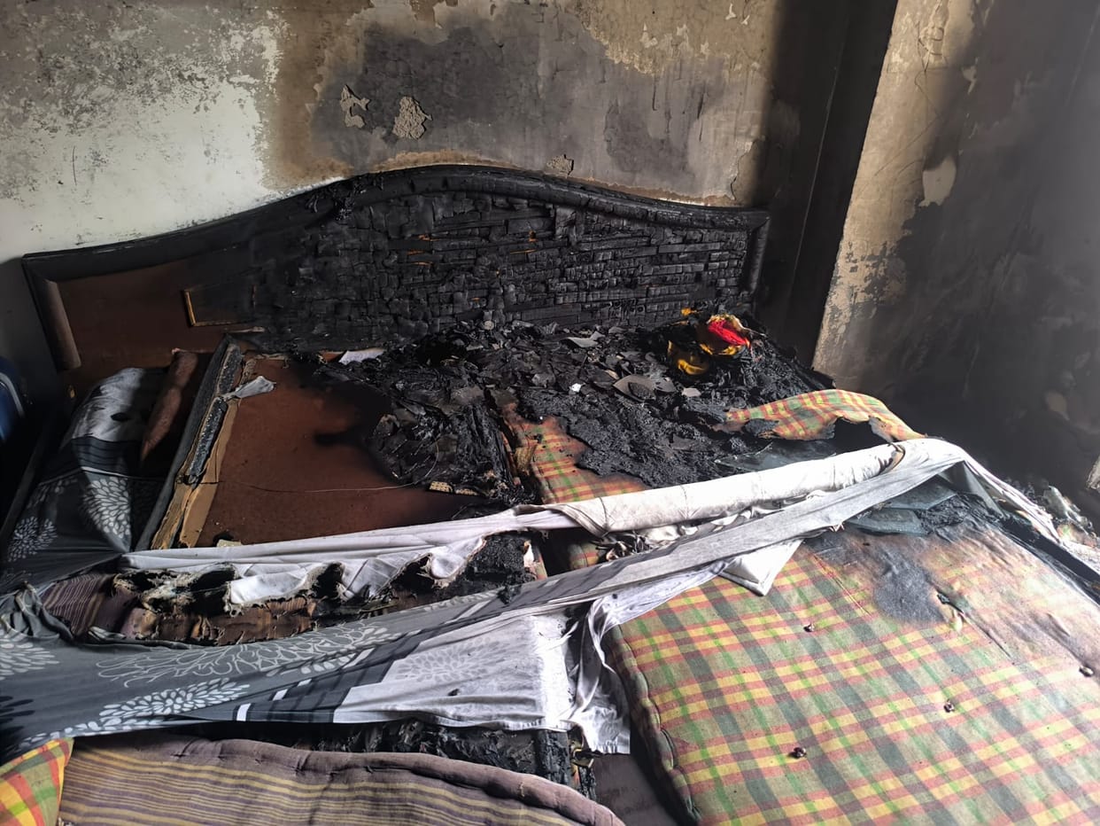 AC compressor explodes on 18th floor; four people, including an elderly couple, escape to safety.