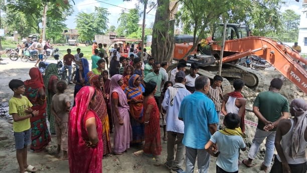 स्कूल के पास गैस पाइपलाइन में रिसाव
