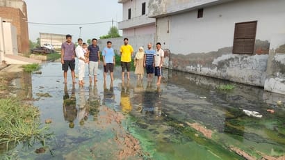 Water from the village pond reached houses in Nanheri Khurd