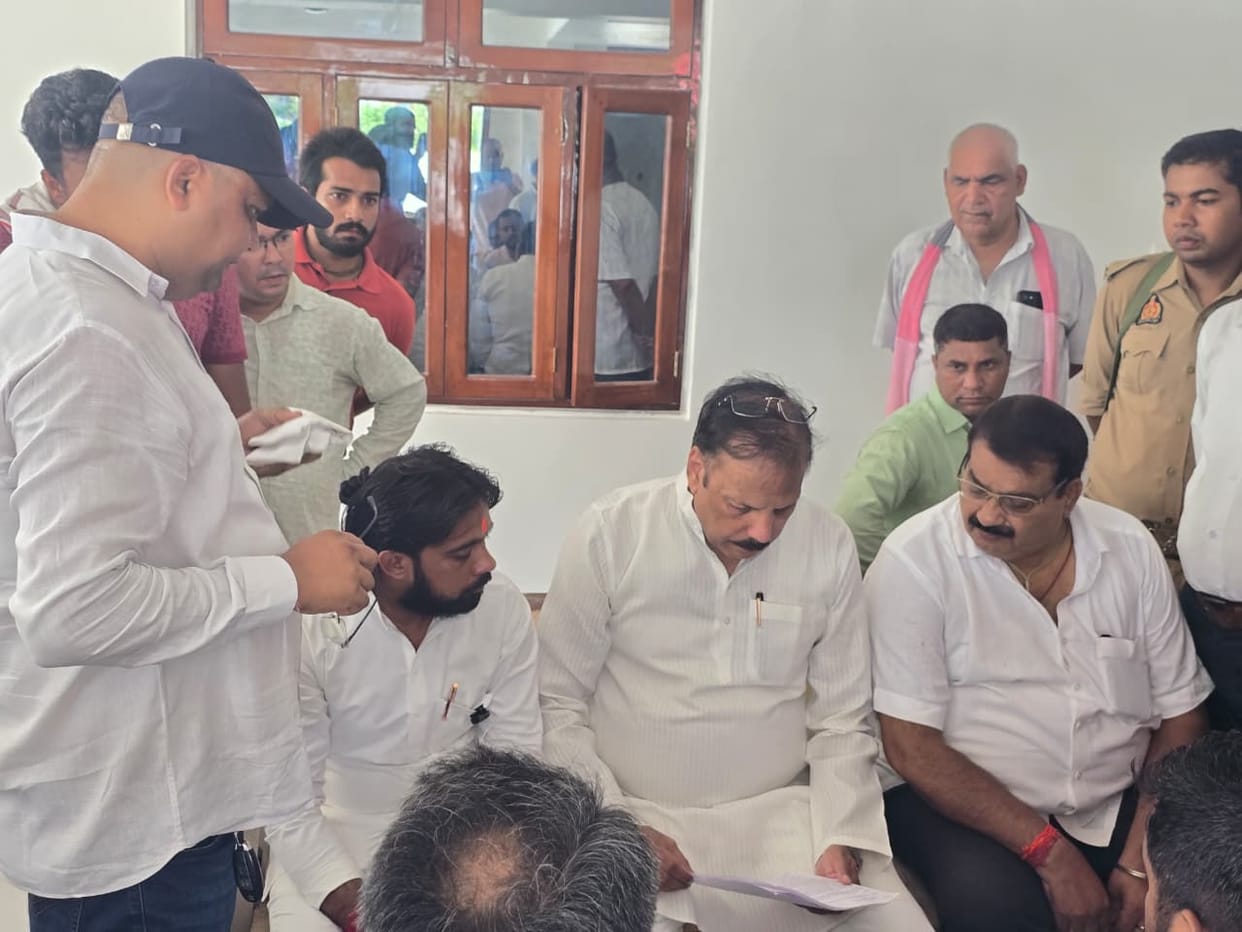 Farmers approached the MP with the land acquisition issue.