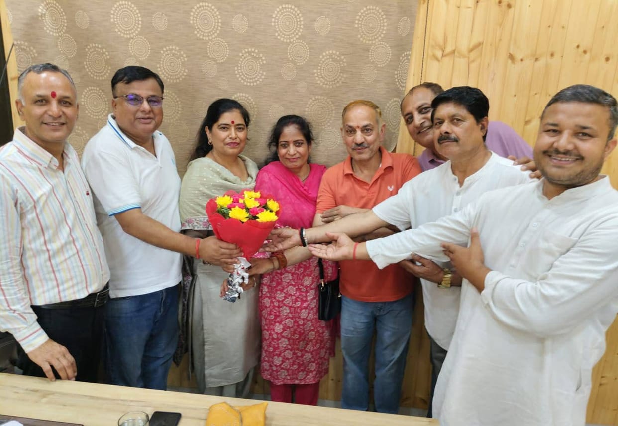 Sushma: Will put the city's disrupted door-to-door garbage collection system back on track within 10 days.