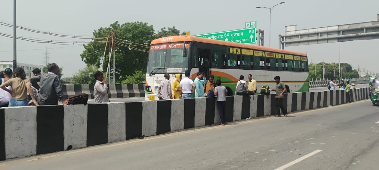 Chaos ensued among passengers after the engine of a roadways bus caught fire