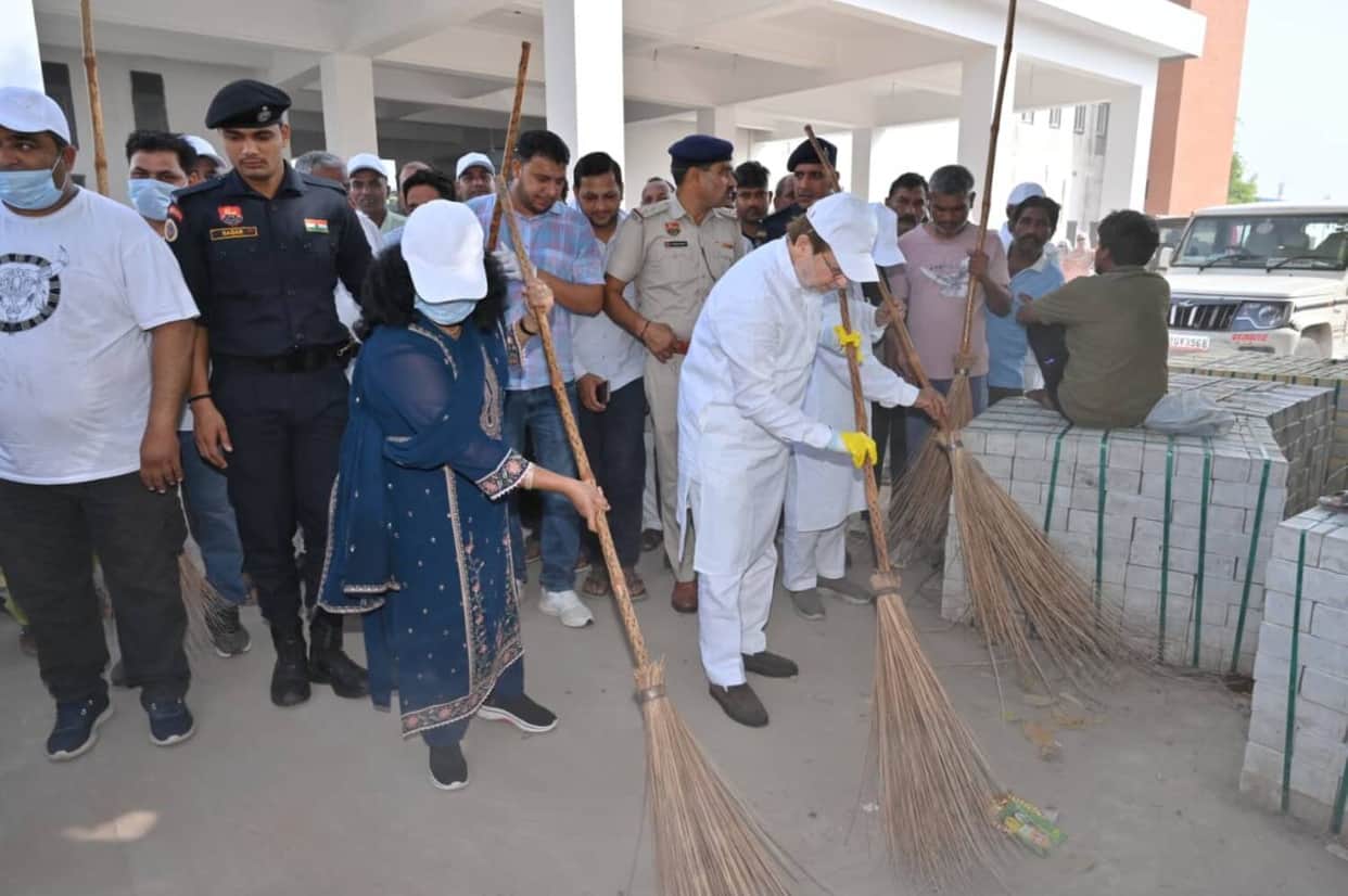 Special cleanliness drive conducted at Gohana Railway Junction.