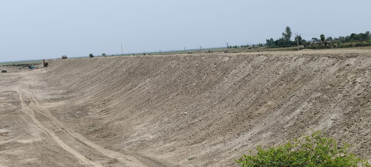 15% of the anti-erosion project work remains incomplete.