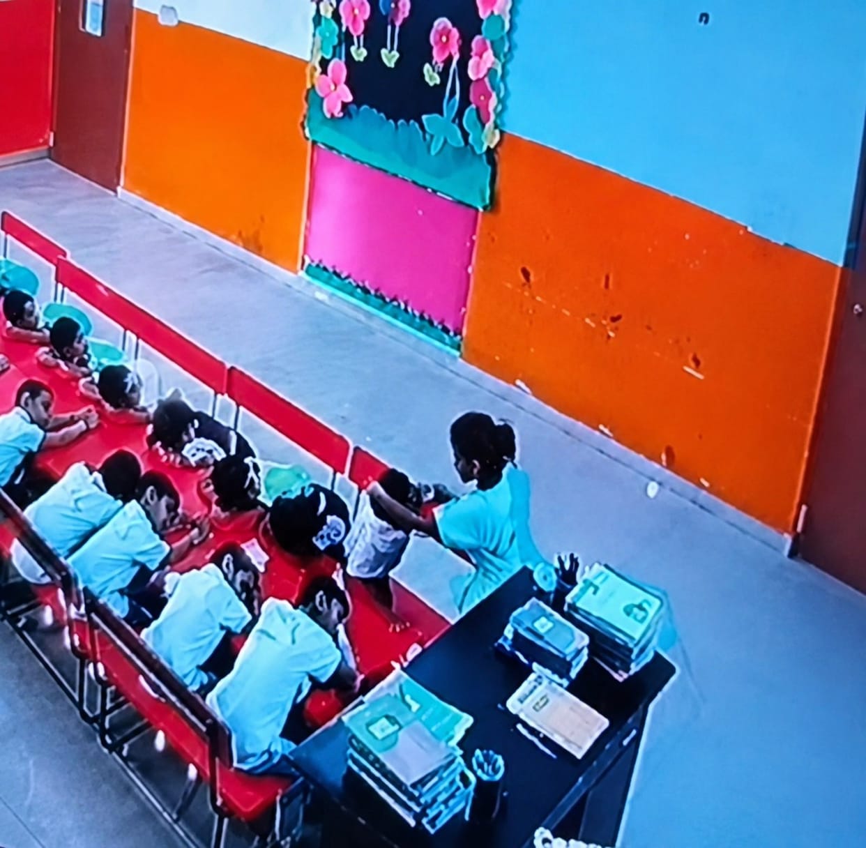 Six year old girl beats classmate with slaps and punches at school