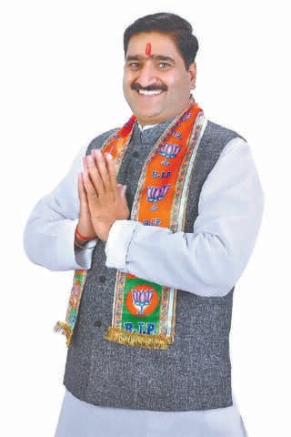 अन्य केंद्रों के लिए... गोल टोपी और लंबी दाढ़ी वाले हमें लड़ा रहे : सांसद