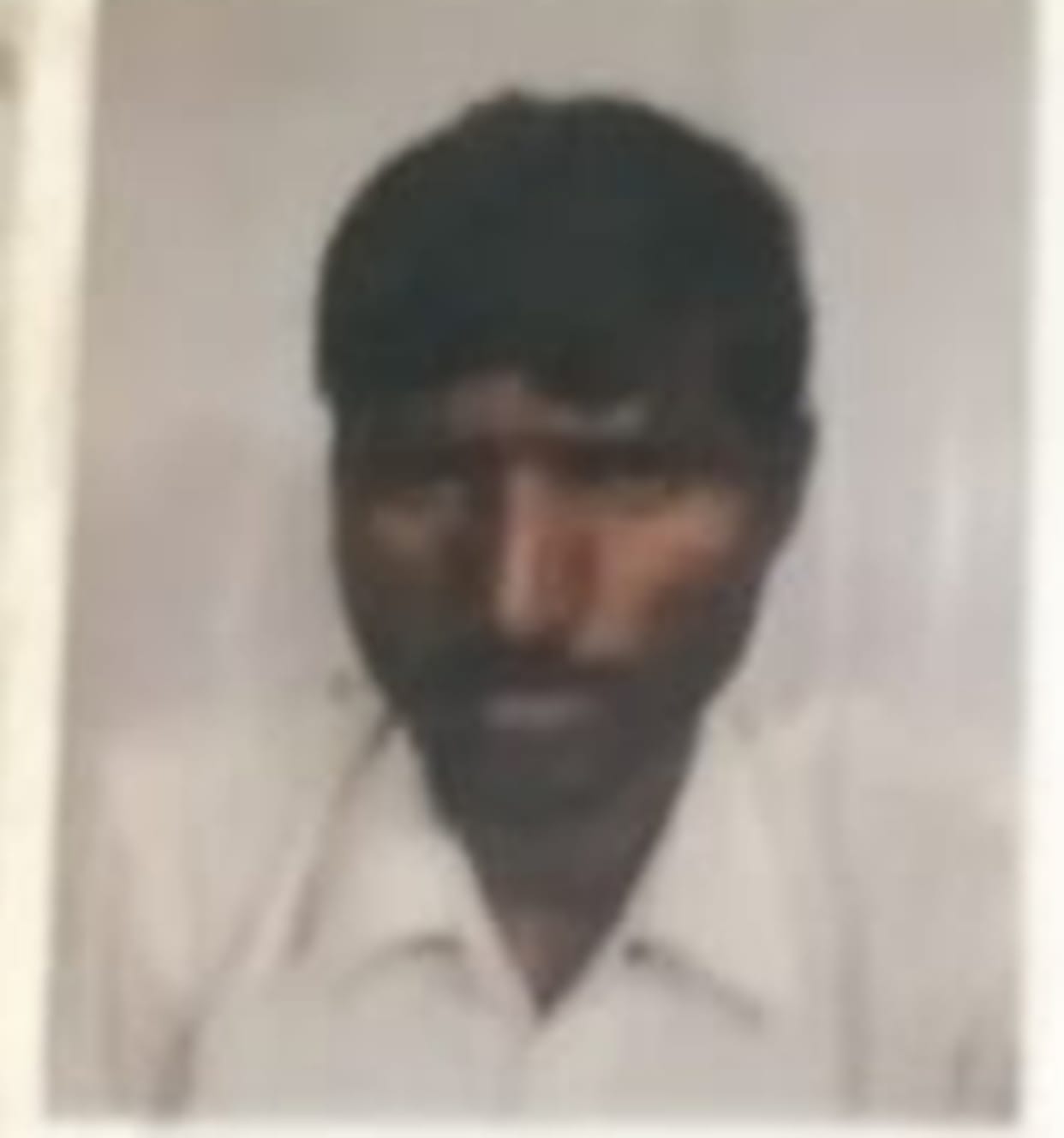 Bike collides with tractor-trolley; husband dies, wife injured.