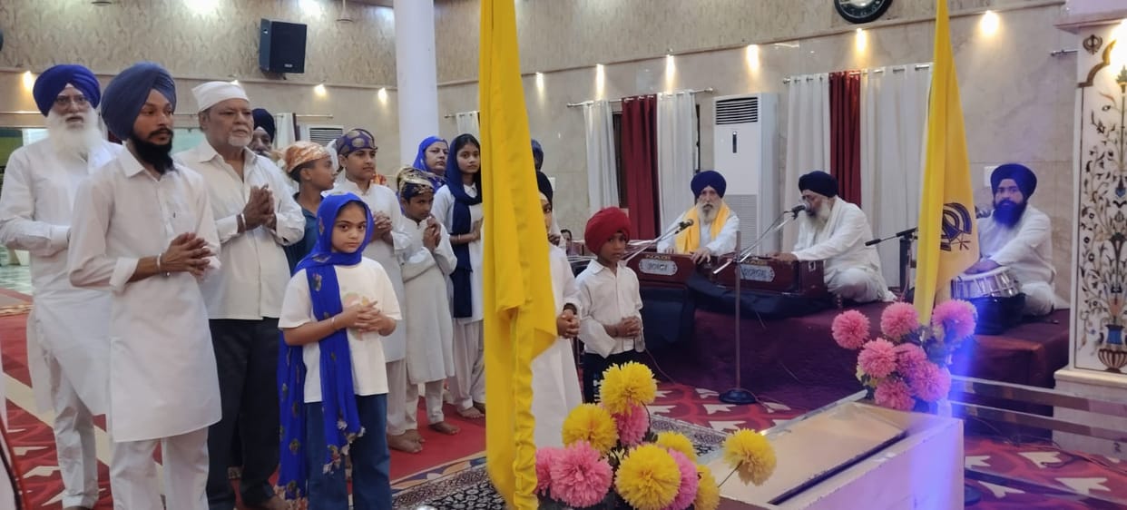 Children mesmerized with their performance at Gurmat Camp