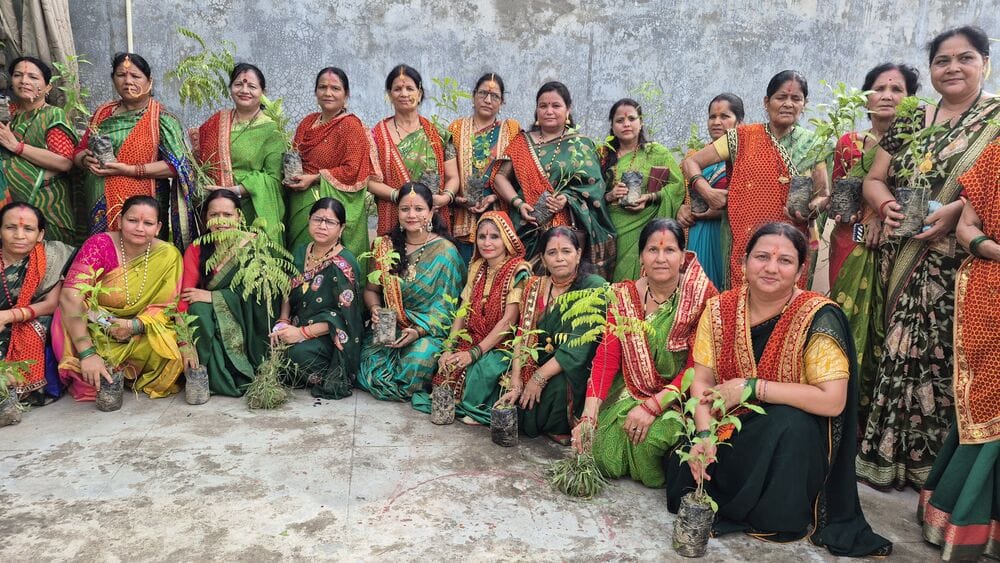 Lucknow News: उत्तराखंडी समाज ने हर्षोल्लास से मनाया हरेला The Uttarakhandi community celebrated Harela with great enthusiasm.