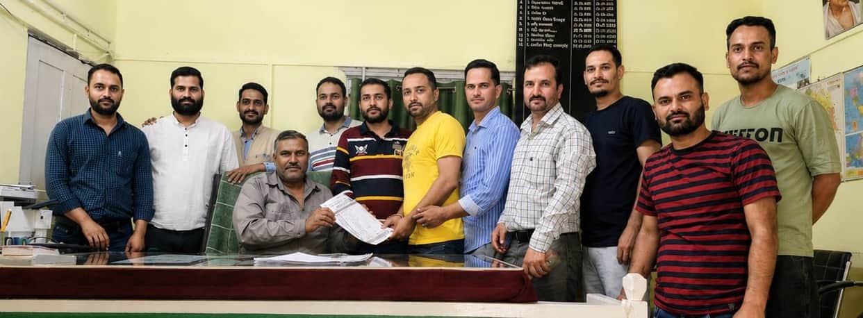 Lokmitra Kendra operators deliberated on the issues.