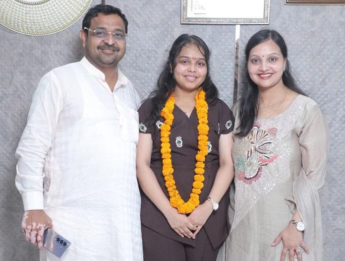 Success in NEET, now on the path to becoming a doctor by taking admission in MBBS