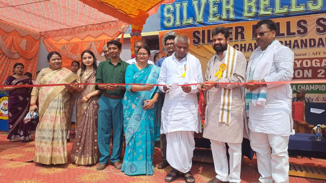 Colorful start to the East Zone Yoga Championship