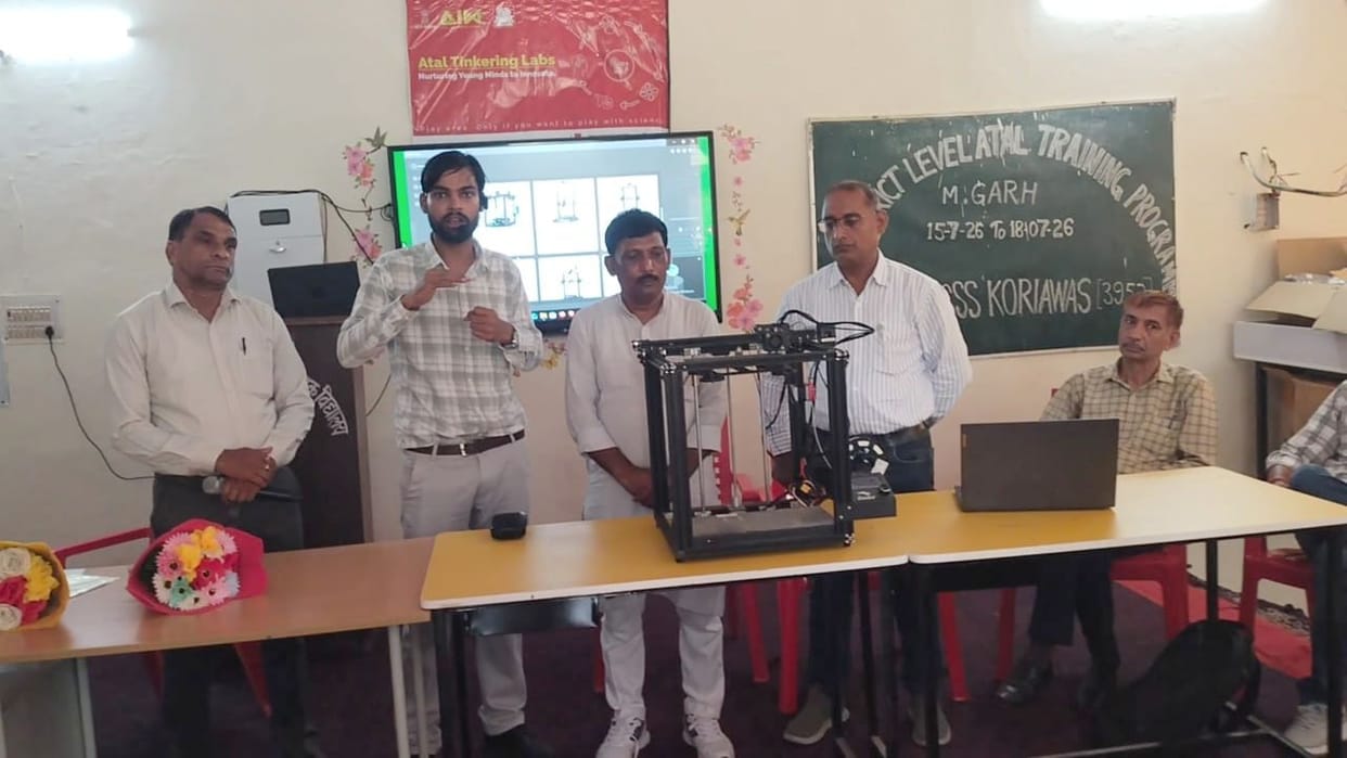 Information about 3D printers provided to trainers.