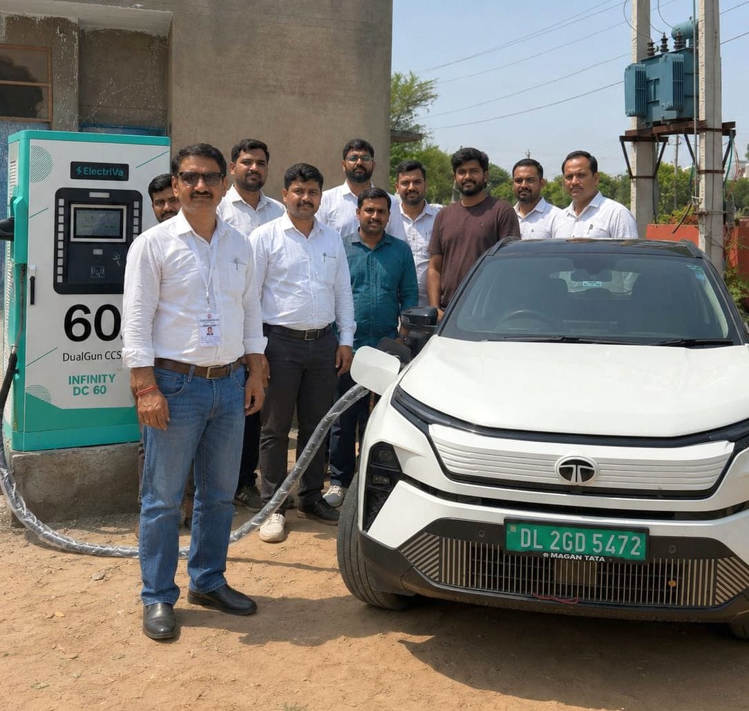 466 electric vehicles arrived at the PM's rally.