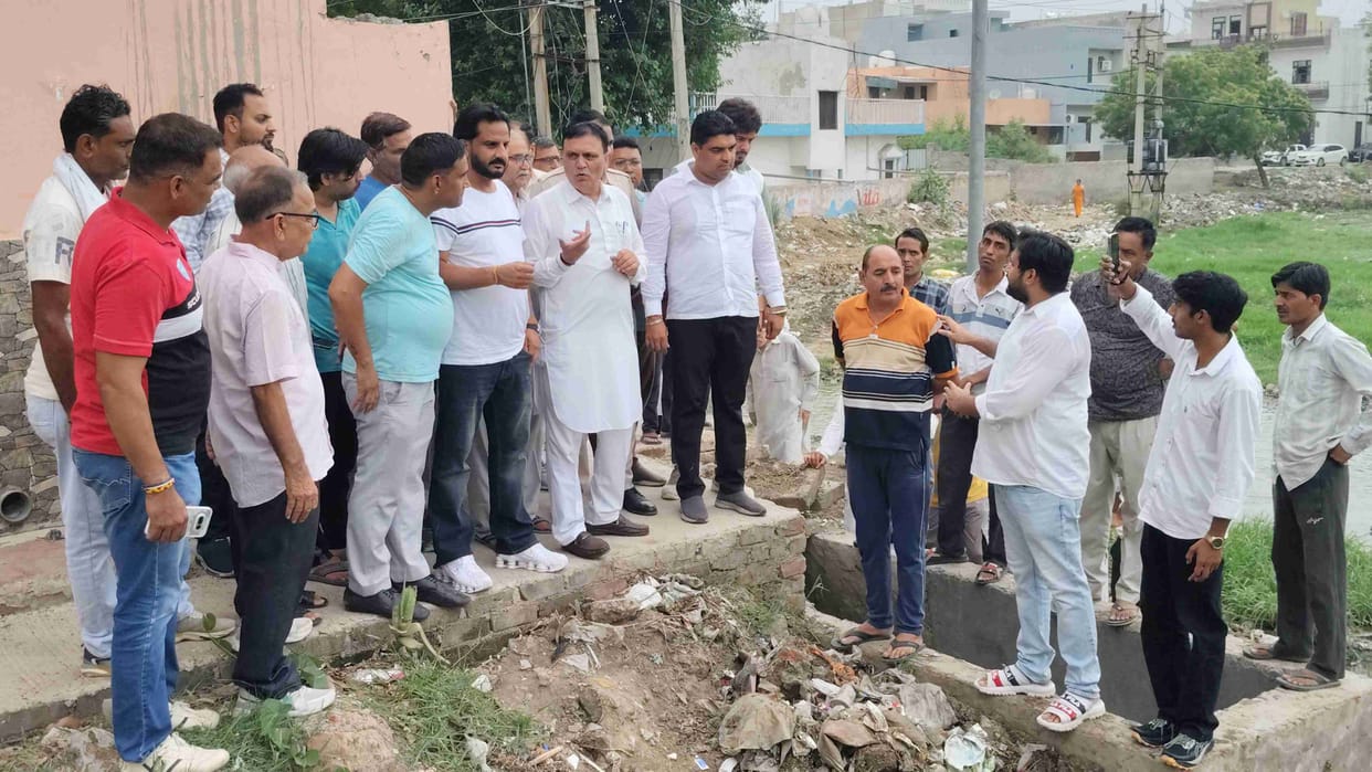 Demand to keep Sainipura-Sector 9 road open; MLA gives assurance.
