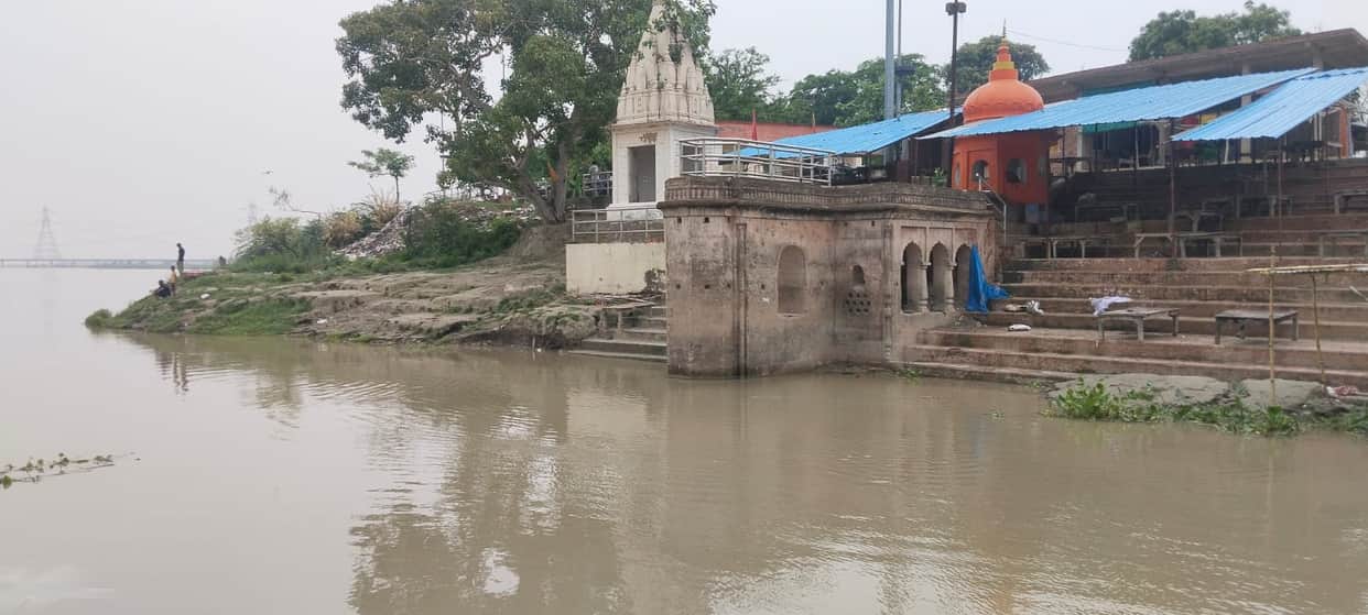 Ganga water level rises in Kunda's coastal area