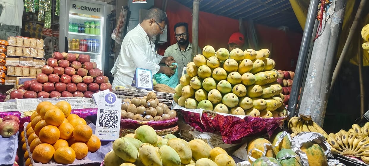 Mangoes turn sour; prices of Langra and Chausa varieties double.