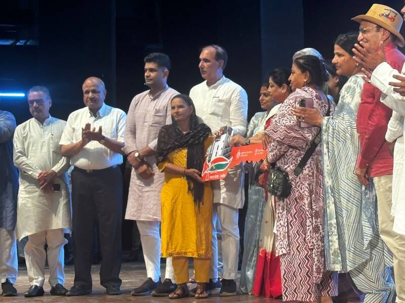 Hydrogen train: A major step towards a developed India : Usha Priyadarshi