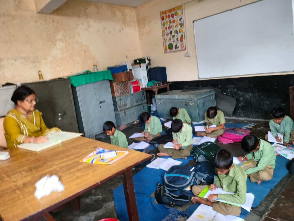 no own building of primary school matakmajri