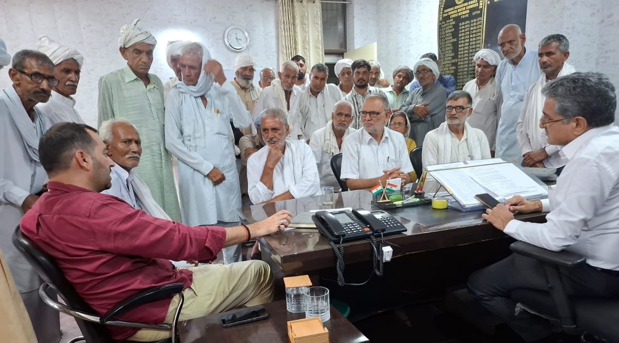 Farmers staging a protest met irrigation officials to demand regular water supply for the Sundar Branch.
