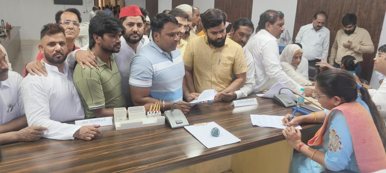 SP raises civic issues; emphasizes preparations for the Kanwar Yatra.