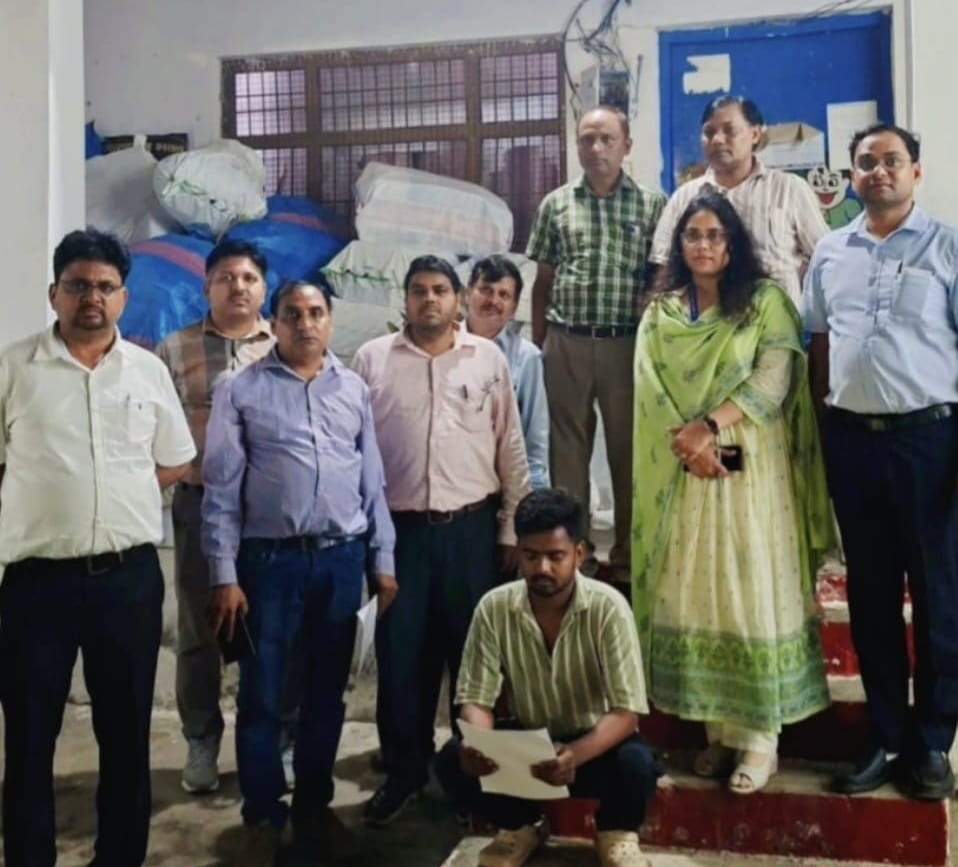 Narcotics and allopathic medicines found in 107 sacks, one arrested