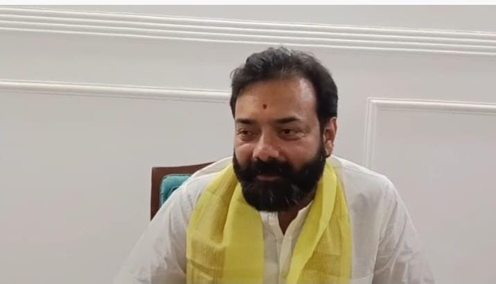फोटो - 30 चरखारी विधायक ब्रजभूषण सिंह राजपूत।