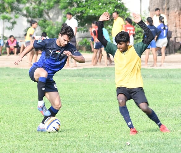 Midwinter registers a thrilling victory over Vijay Club.