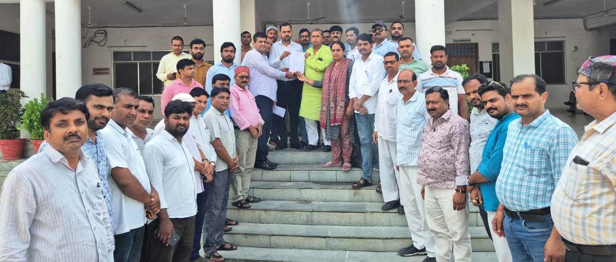 Primary Teachers' Association sends 15-point memorandum to the Chief Minister.