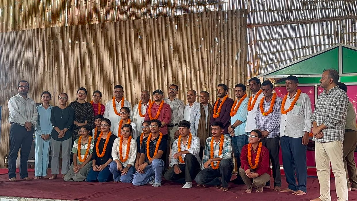 62 students from Super-100 excel in the NEET exam.
