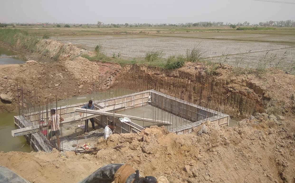 Work on stalled pipeline project resumes