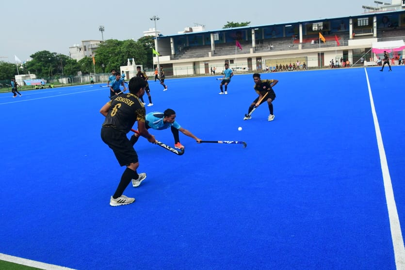 Sports News Despite leading match Varanasi hostel not maintain its advantage latest sports news