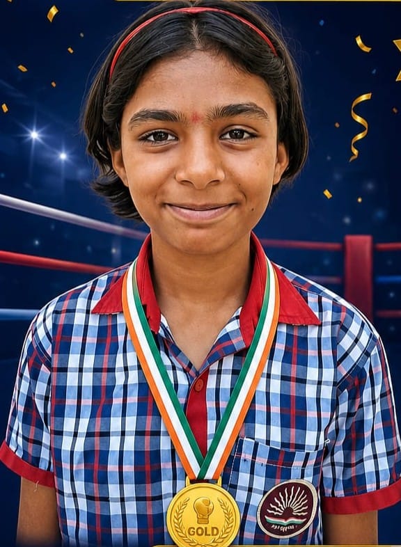 Riya won gold at the national boxing competition.