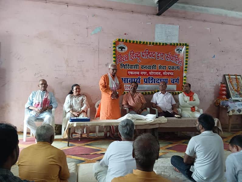 Only cultured children are the future of a cultured nation: Raja Devansh