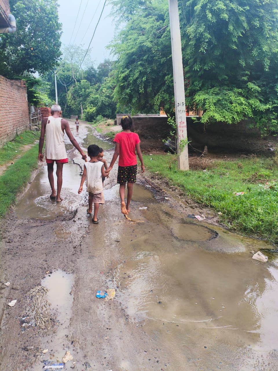 Drains choked in Majra Devari