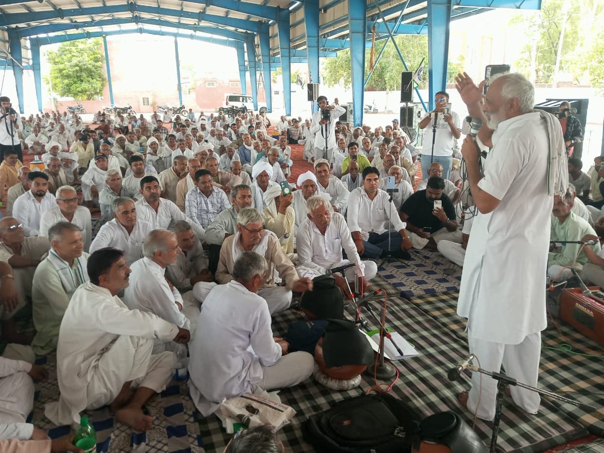 Opposition to free trade deal and smart meters at farmers' Mahapanchayat; sit-in protest in support of Wangchuk begins today