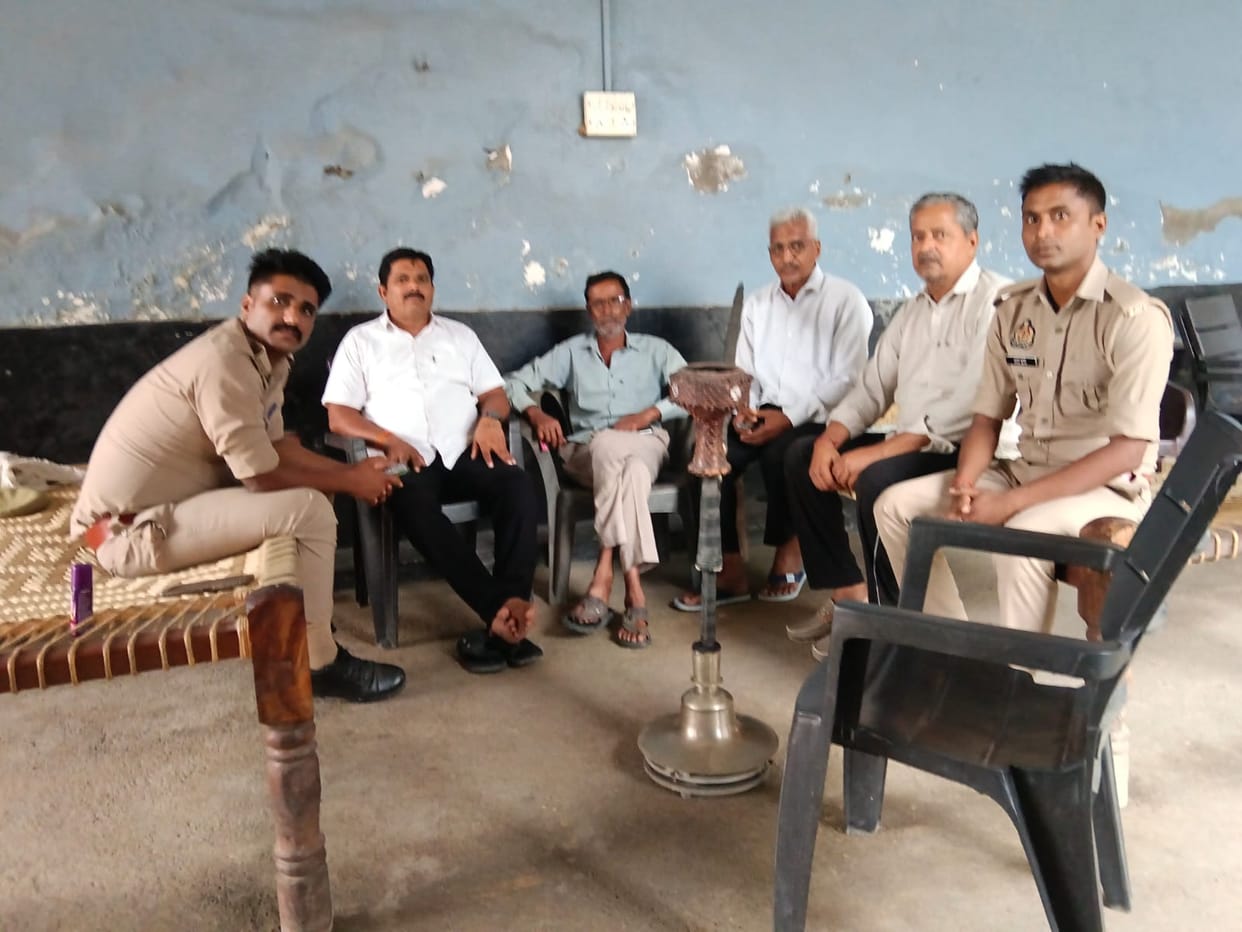 Farmer leaders remained under house arrest for 18 hours ahead of the Governor's programme.