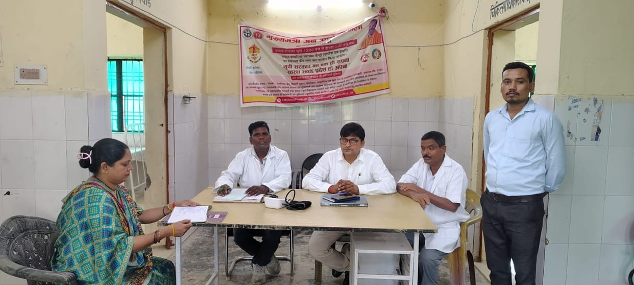 Large number of patients with fever and skin ailments at the health fair.