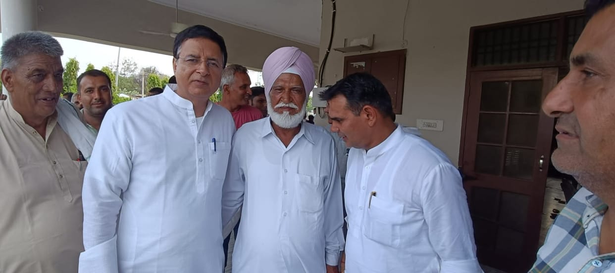 Surjewala slammed the government for the dilapidated road in Rajound.