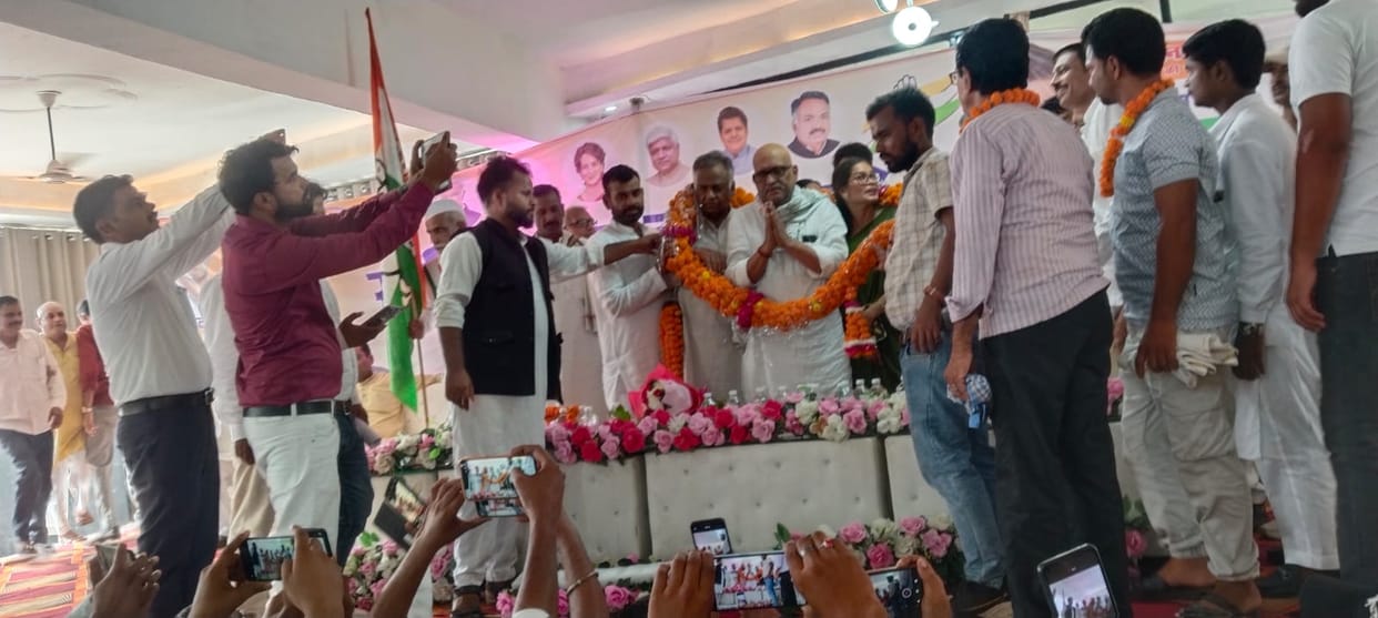 BJP government is robbing the pockets of the poor: Ajay Rai