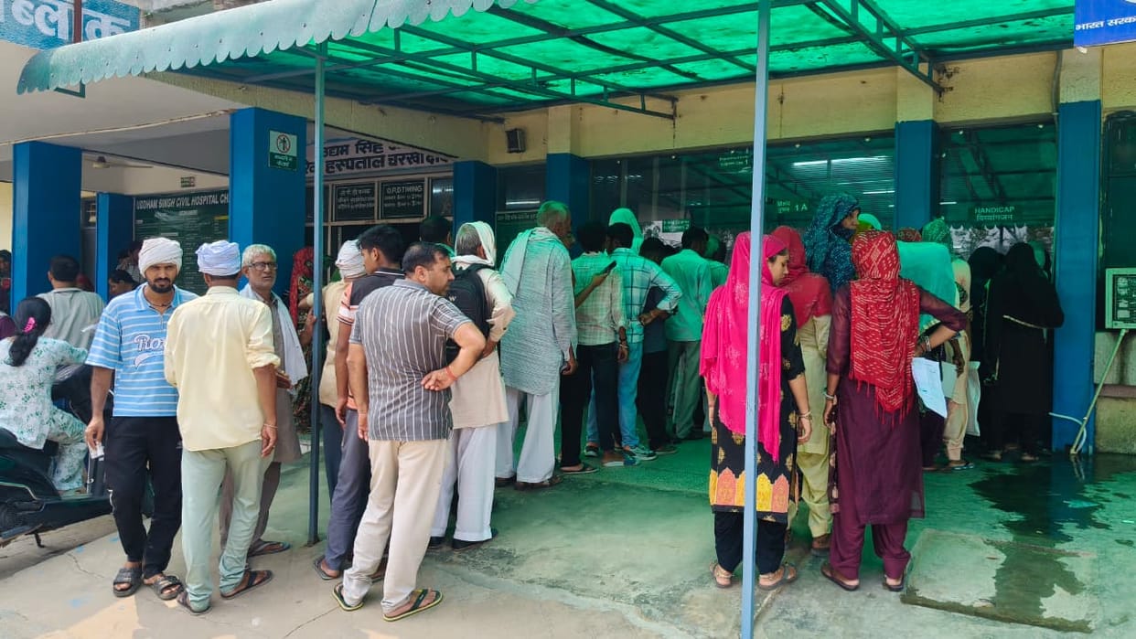 Oppressive humidity leads to longer queues of patients at hospitals