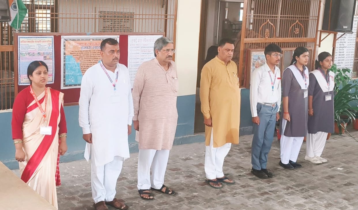 Dr. Anil appeared at a public event for the first time since the offering theft incident