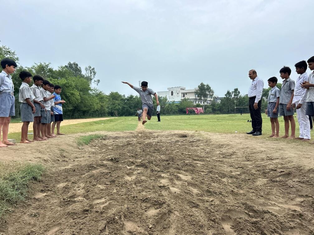 Rohtak News: अंडर-14 कबड्डी में राजकीय वरिष्ठ माध्यमिक विद्यालय मकड़ौली जीता