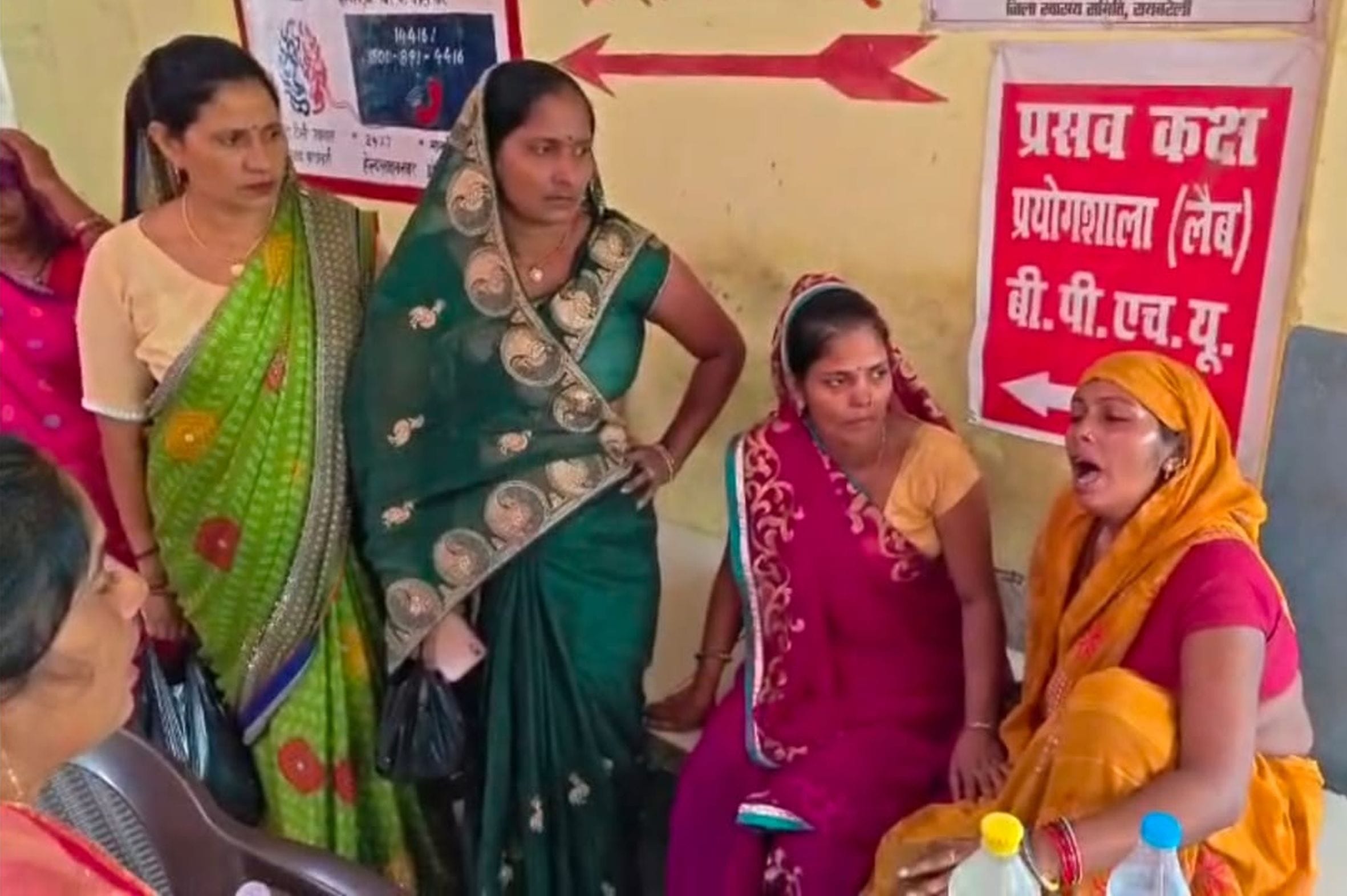 28-रायबरेली में महराजगंज कोतवाली क्षेत्र के मदनखेड़ा मजरे पोखरनी गांव में बच्चे की मौत के बाद र